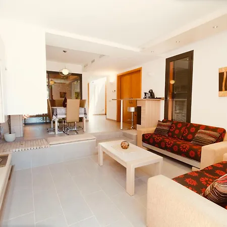 Perla By Interhome